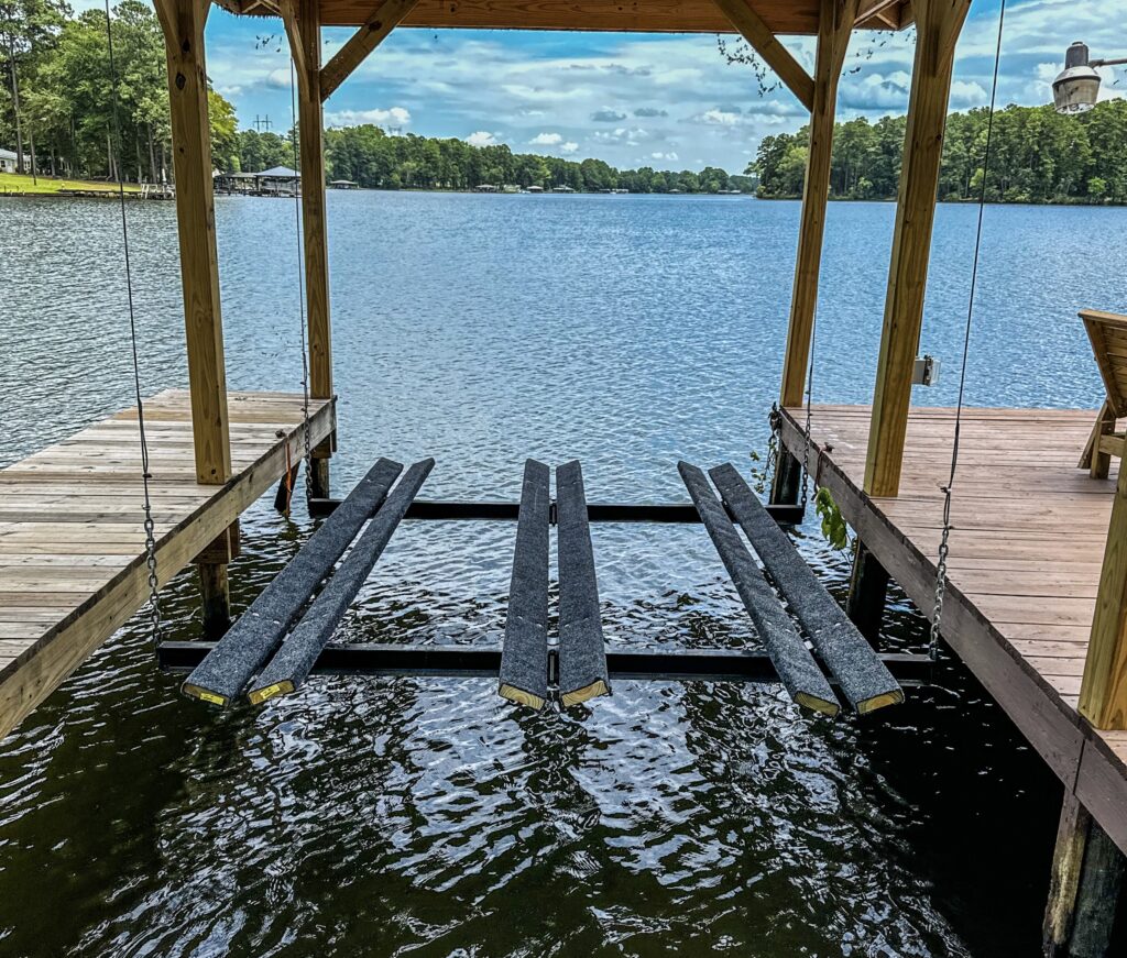 Lake Sinclair boat lifts repair service